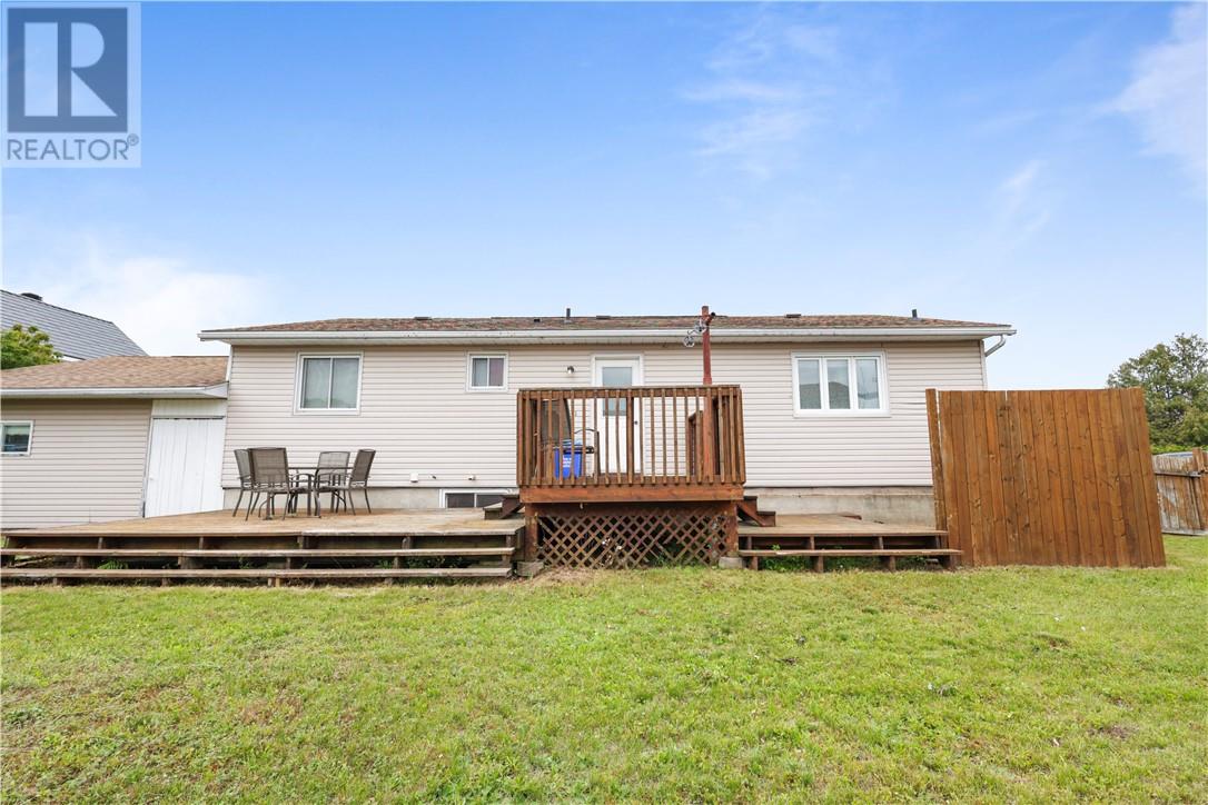 428 Wood Street, Espanola, Ontario  P5E 1M4 - Photo 6 - 2130517
