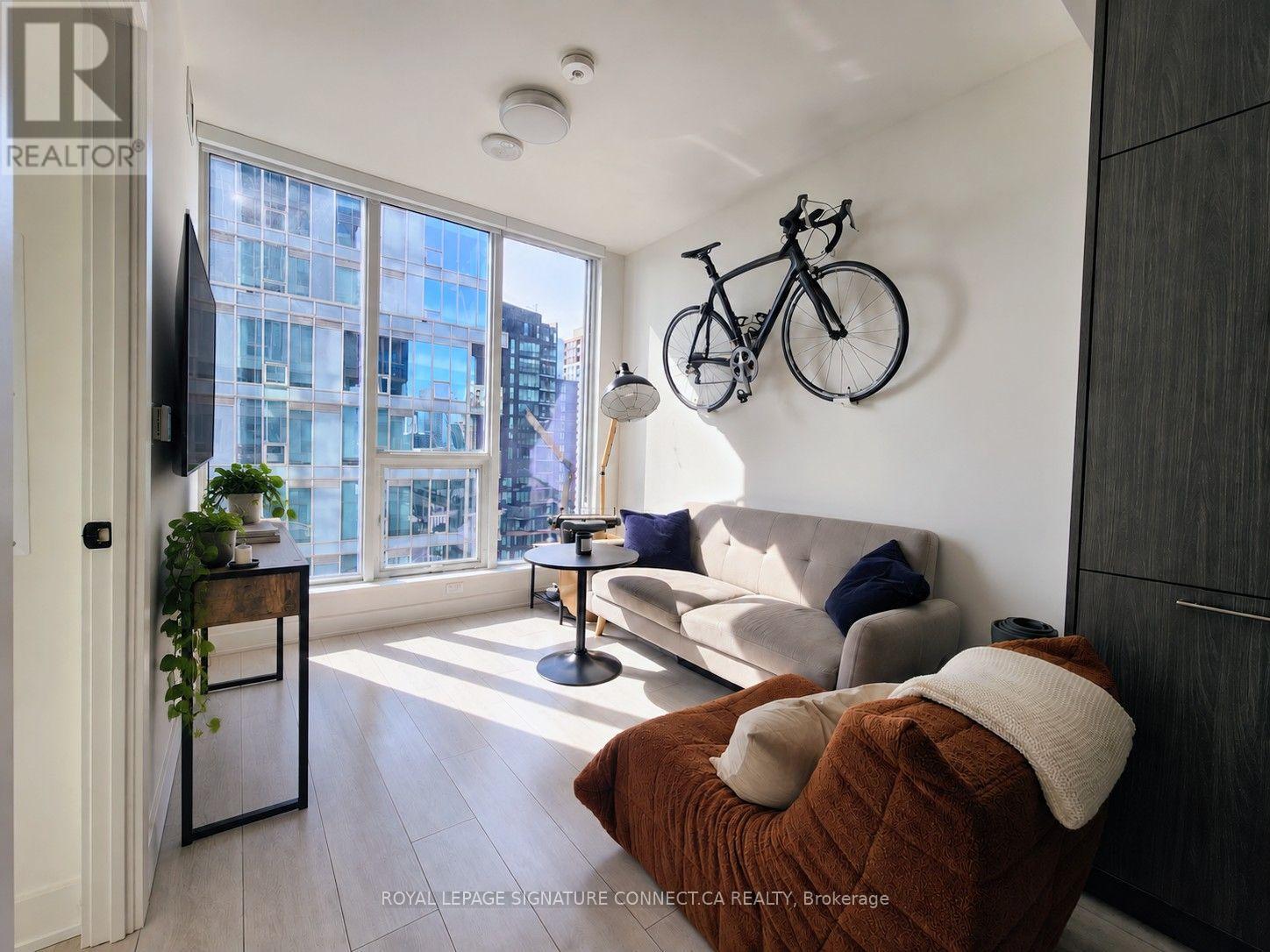 3403 - 15 MERCER STREET, Toronto, Ontario