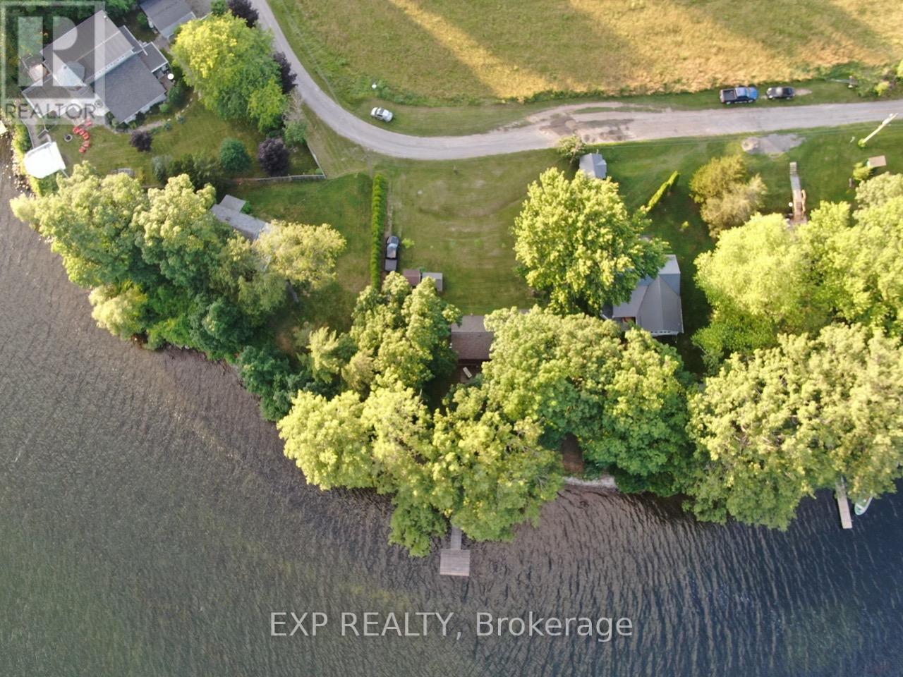 32 Quinte View Road, Greater Napanee, Ontario K0H 1G0 - Photo 2 - X12937546