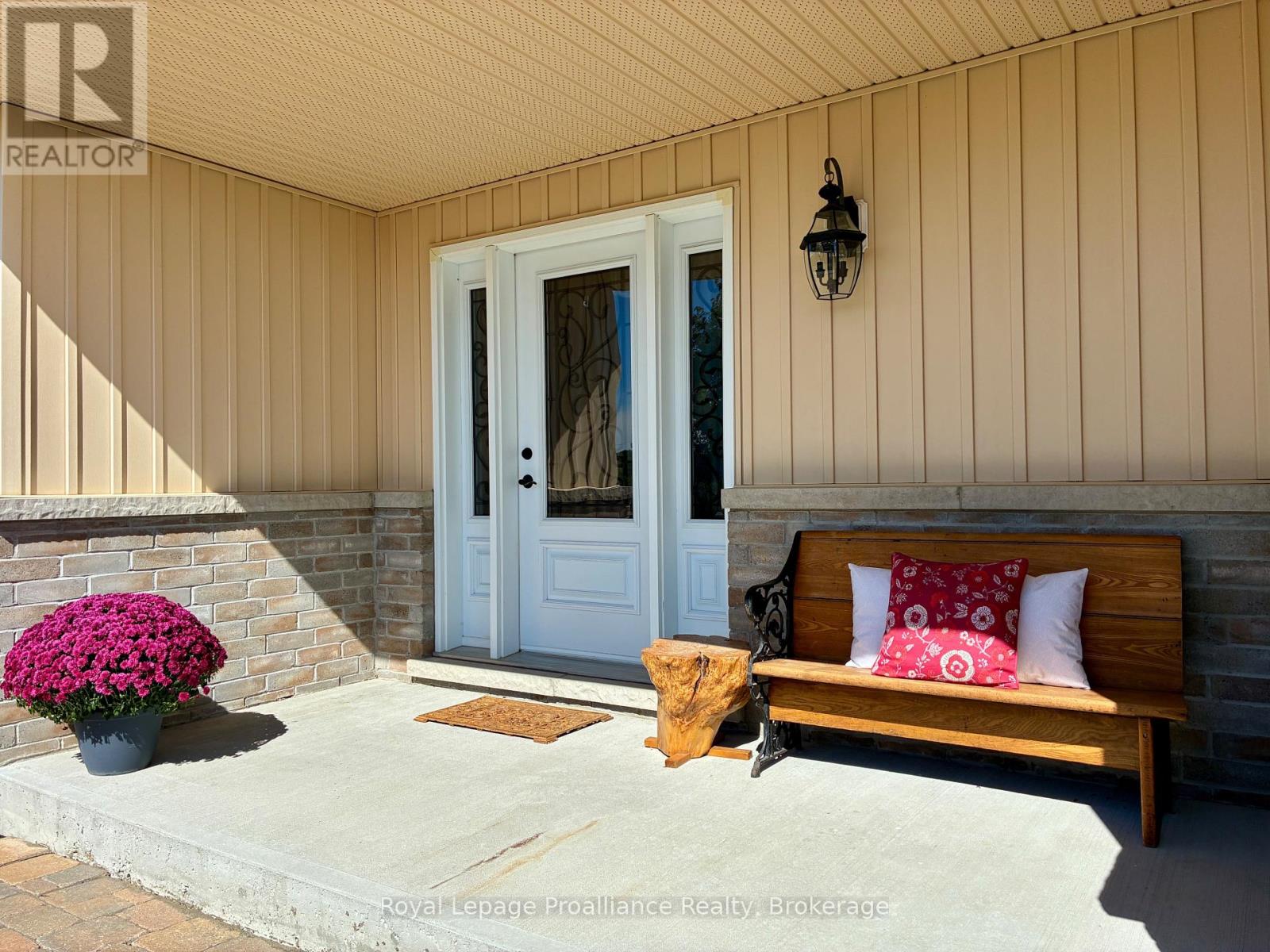 254 Airport Road, Quinte West, Ontario  K0K 3E0 - Photo 5 - X13813750