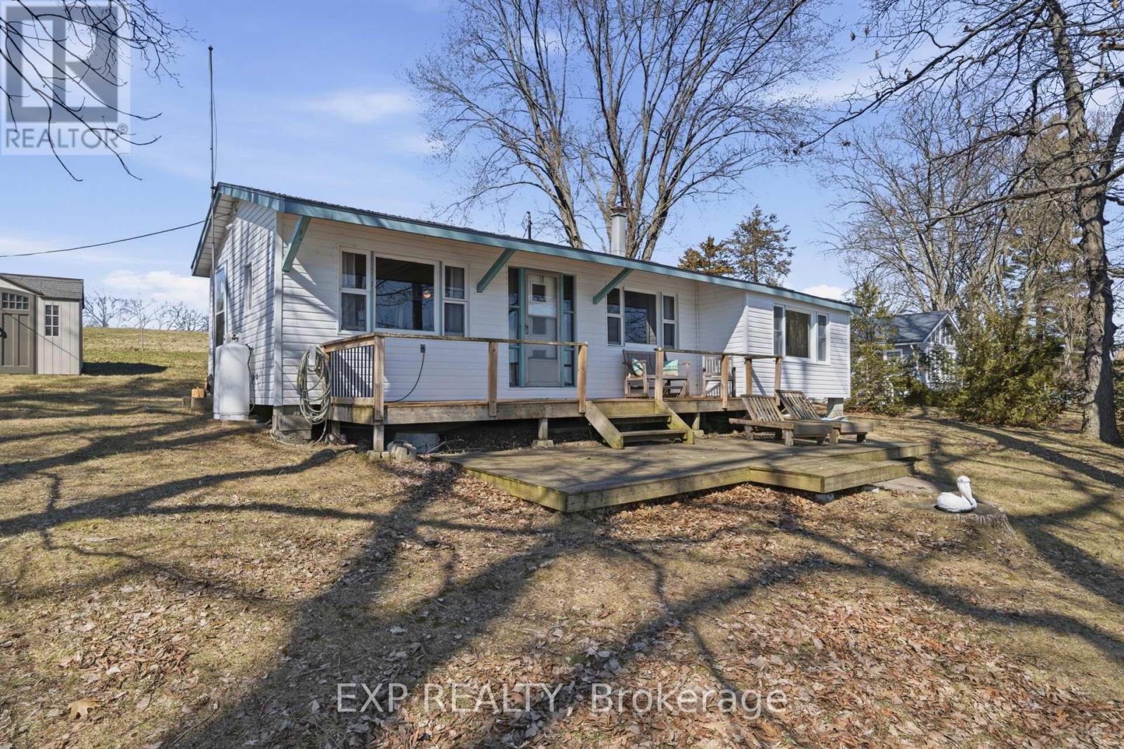 32 Quinte View Road, Greater Napanee, Ontario K0H 1G0 - Photo 8 - X12937546