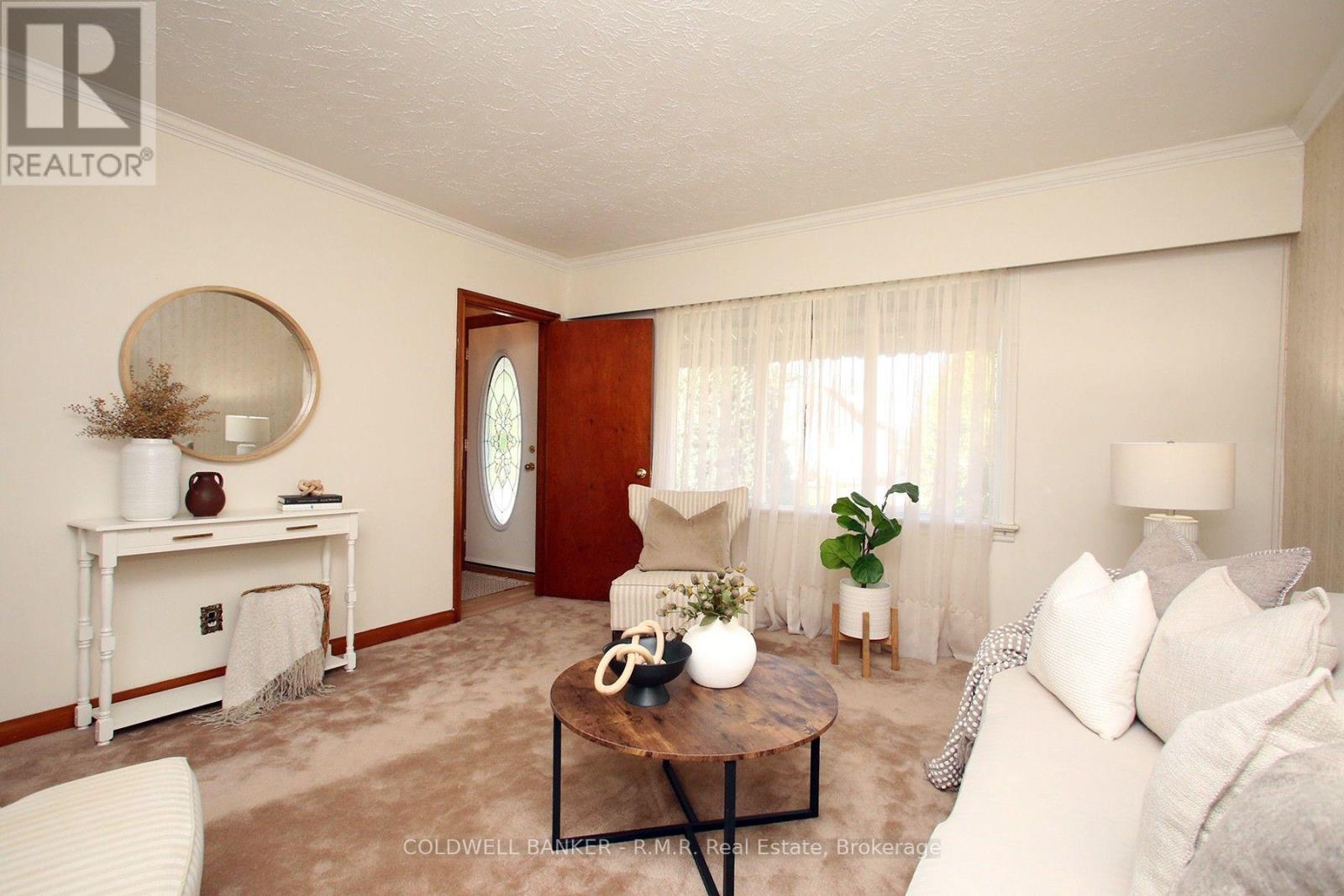 163 Windsor Street, Oshawa, Ontario  L1H 6G4 - Photo 4 - E13814412
