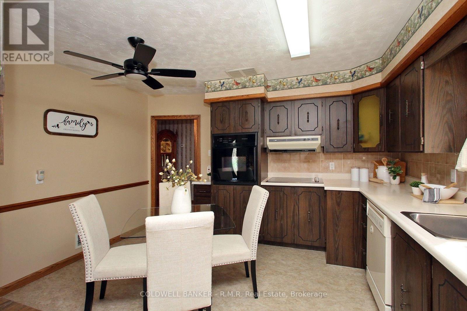 163 Windsor Street, Oshawa, Ontario  L1H 6G4 - Photo 7 - E13814412