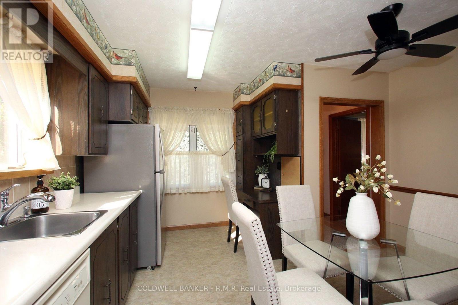 163 Windsor Street, Oshawa, Ontario  L1H 6G4 - Photo 9 - E13814412