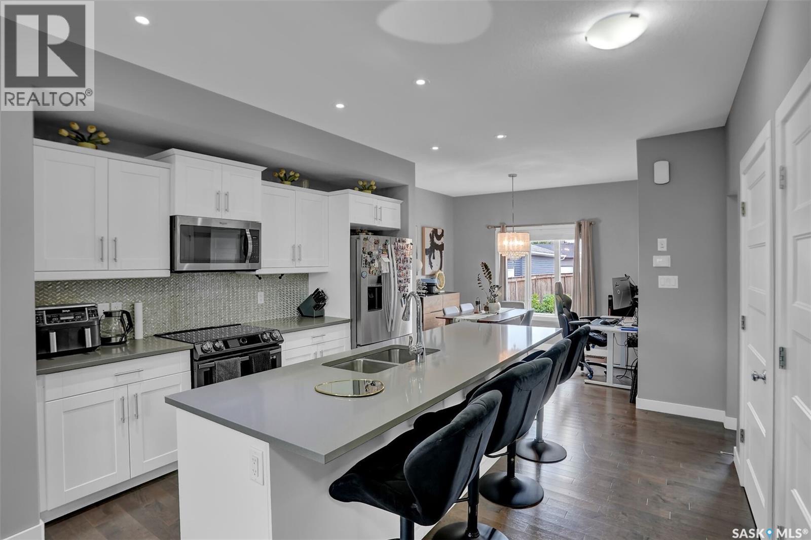 4305 Senecal Drive, Regina, Saskatchewan  S4W 0R1 - Photo 9 - SK048995