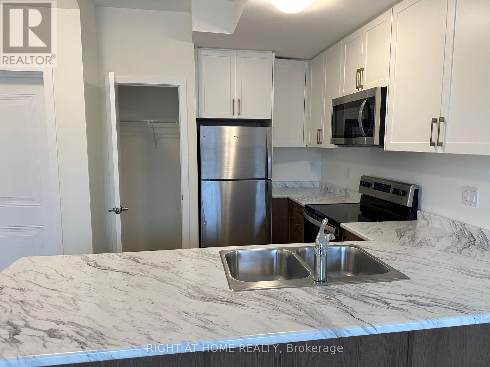 1204 - 160 Densmore Road, Cobourg, Ontario  K9A 4J9 - Photo 7 - X13814222