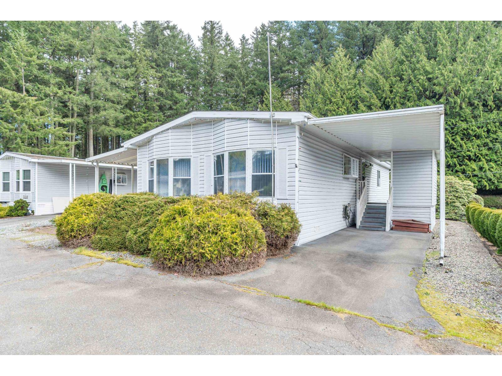 242 20071 24 AVENUE photo 5