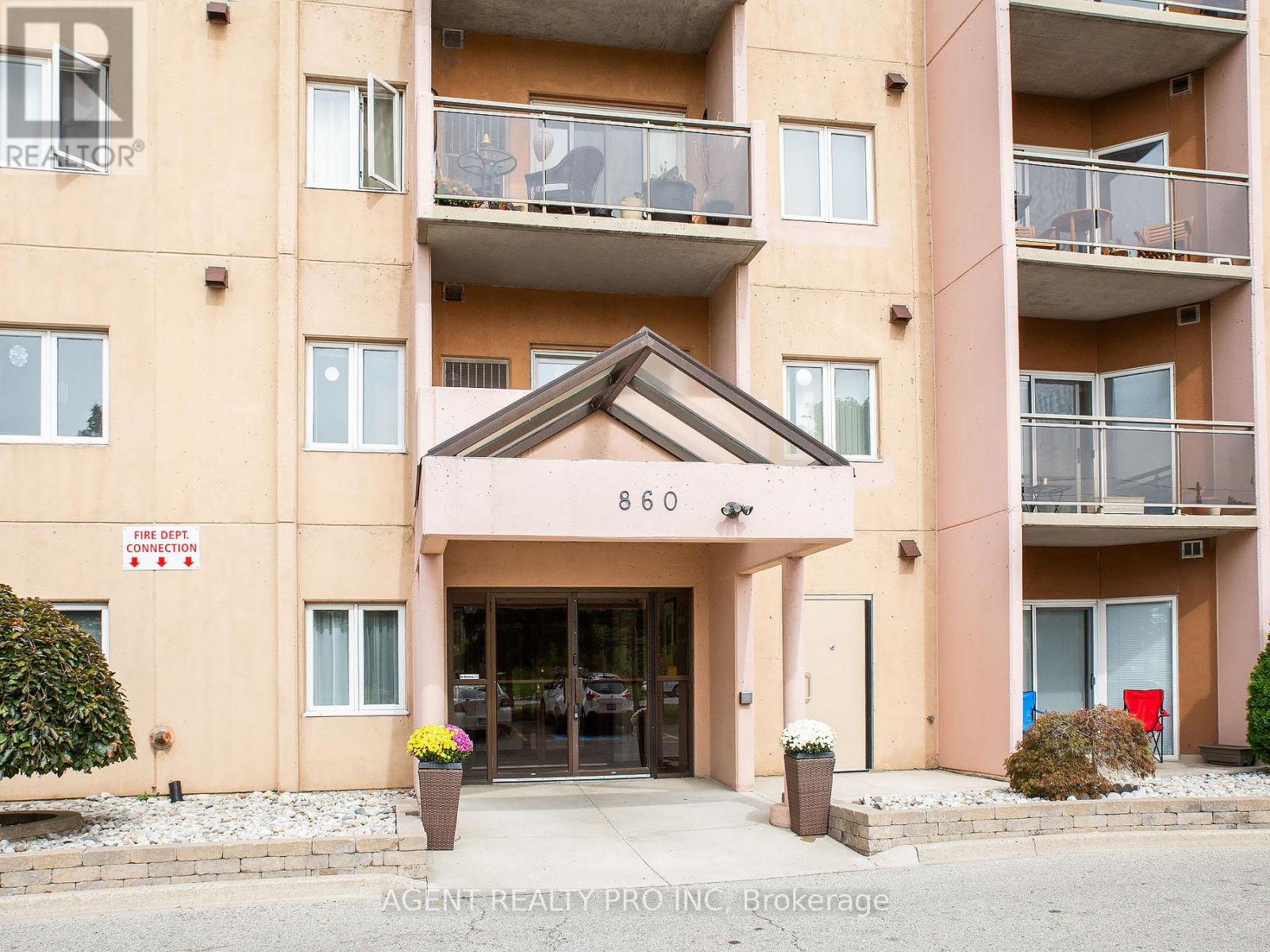 1107 - 860 Commissioners Street E, London South, Ontario  N6C 2V5 - Photo 2 - X13814234