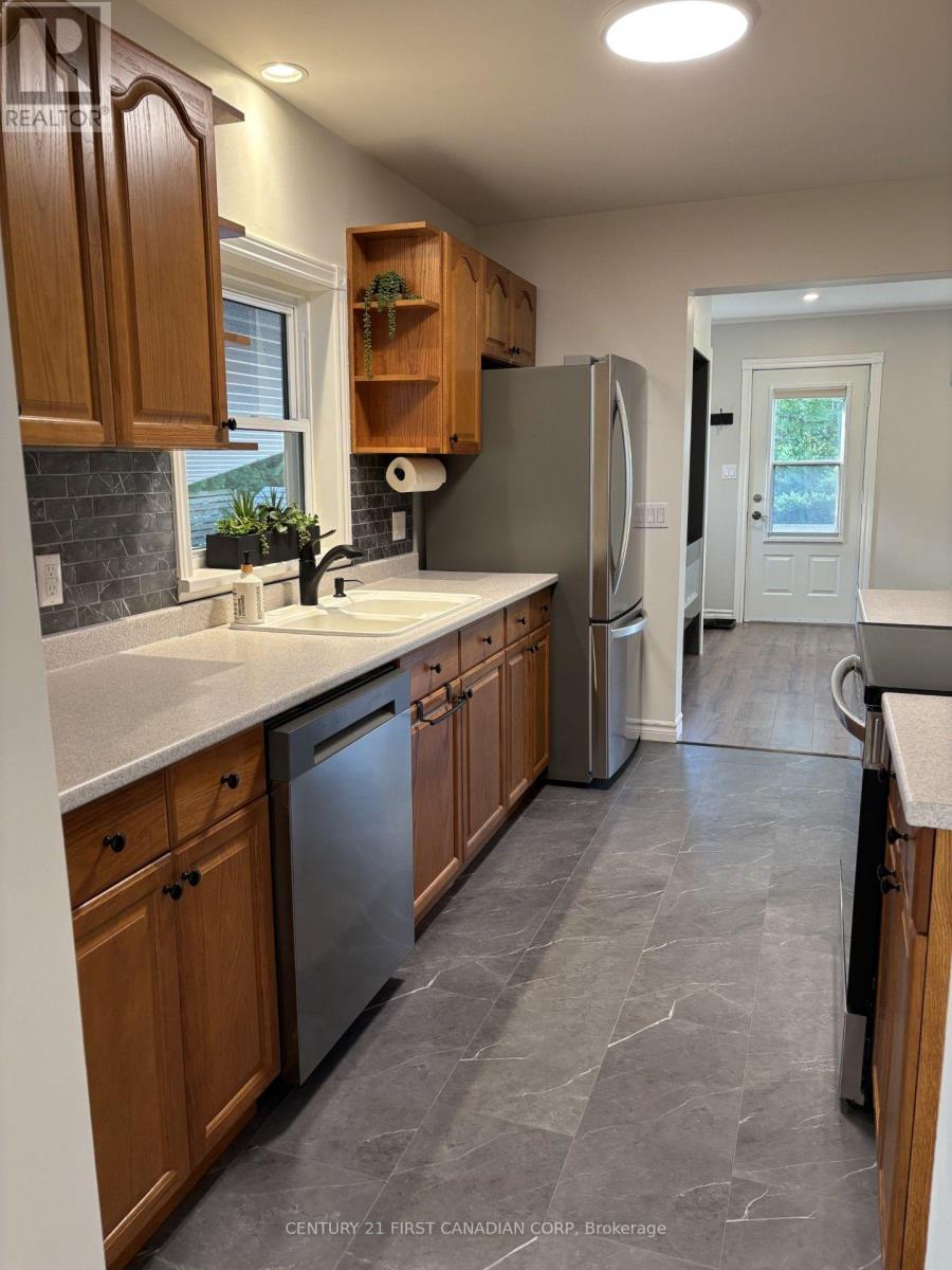 4073 Catherine Street, Thames Centre, Ontario  N0L 1G0 - Photo 7 - X13814460