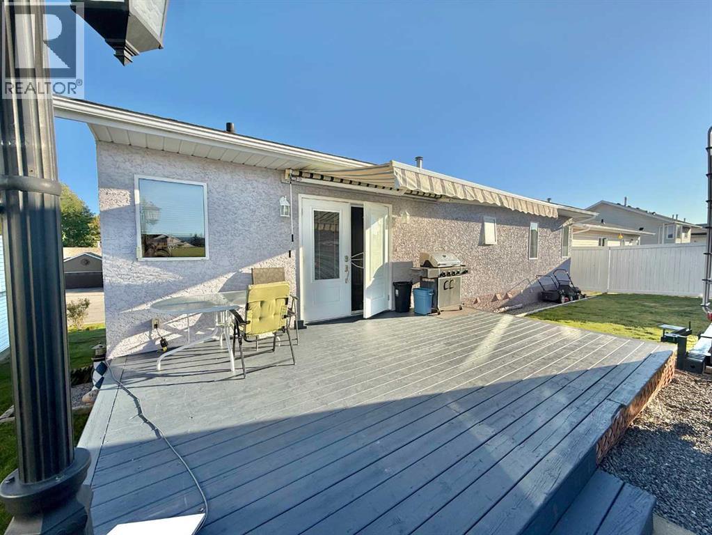 379 Collinge Road, Hinton, Alberta  T7V 1L2 - Photo 31 - A2347036