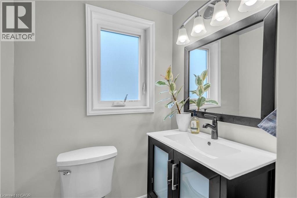 16 Wexford Avenue N, Hamilton, Ontario  L8H 4M1 - Photo 14 - 40859602