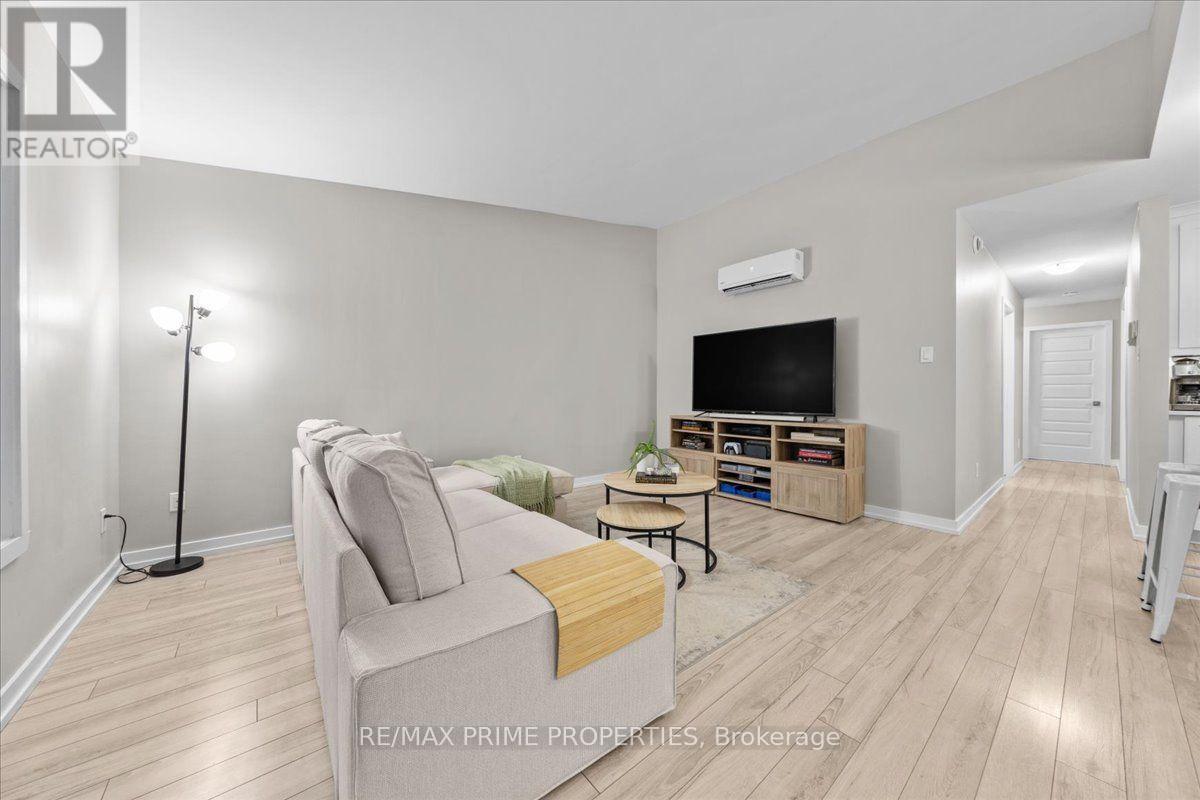302 - 91 St Moritz Trail, Russell, Ontario K0A 1W0 - Photo 3 - X13814162