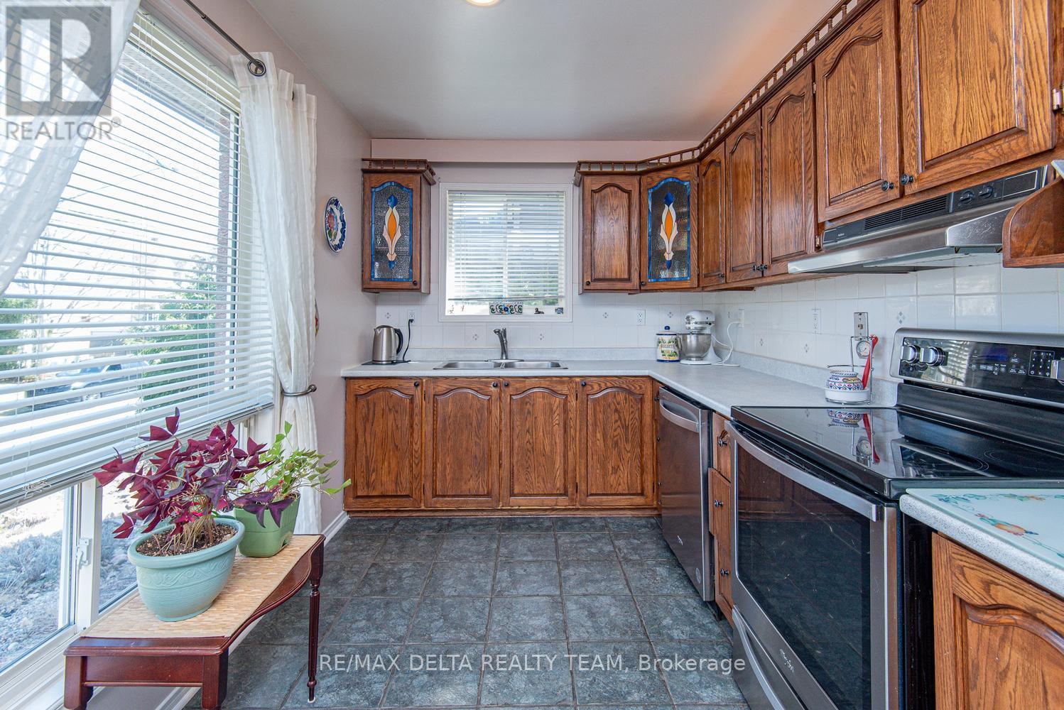 892 Scott Dupuis Way, Ottawa, Ontario  K1C 3A7 - Photo 14 - X13814168