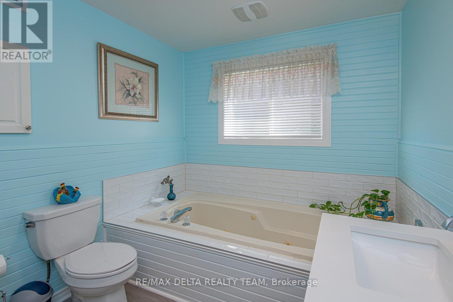 892 Scott Dupuis Way, Ottawa, Ontario  K1C 3A7 - Photo 20 - X13814168