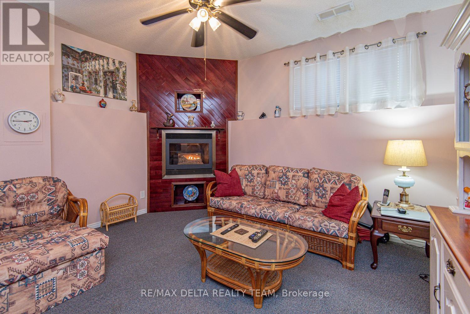 892 Scott Dupuis Way, Ottawa, Ontario  K1C 3A7 - Photo 25 - X13814168