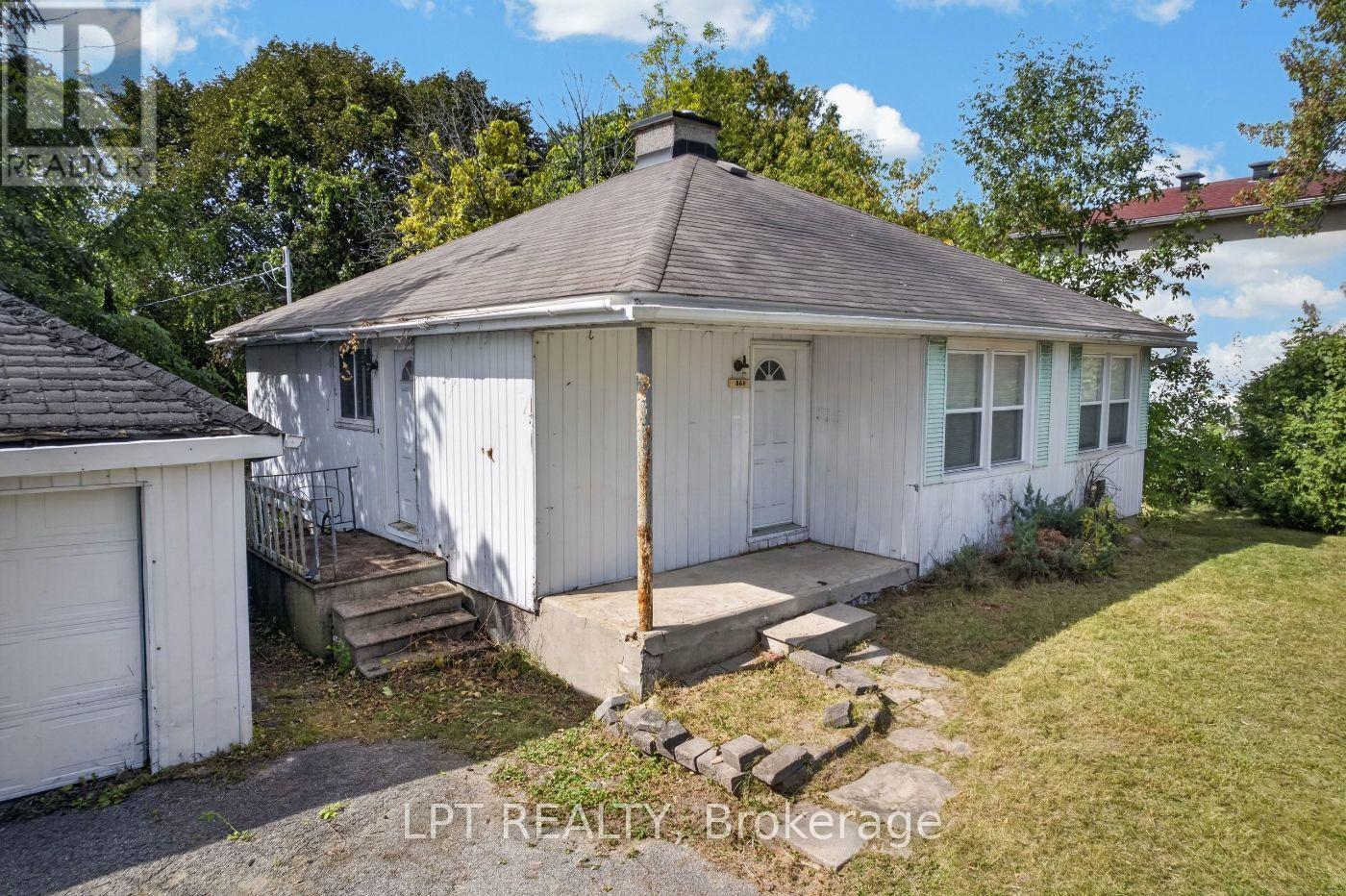 868 Mountainview Avenue, Ottawa, Ontario  K2B 5G2 - Photo 8 - X13814194