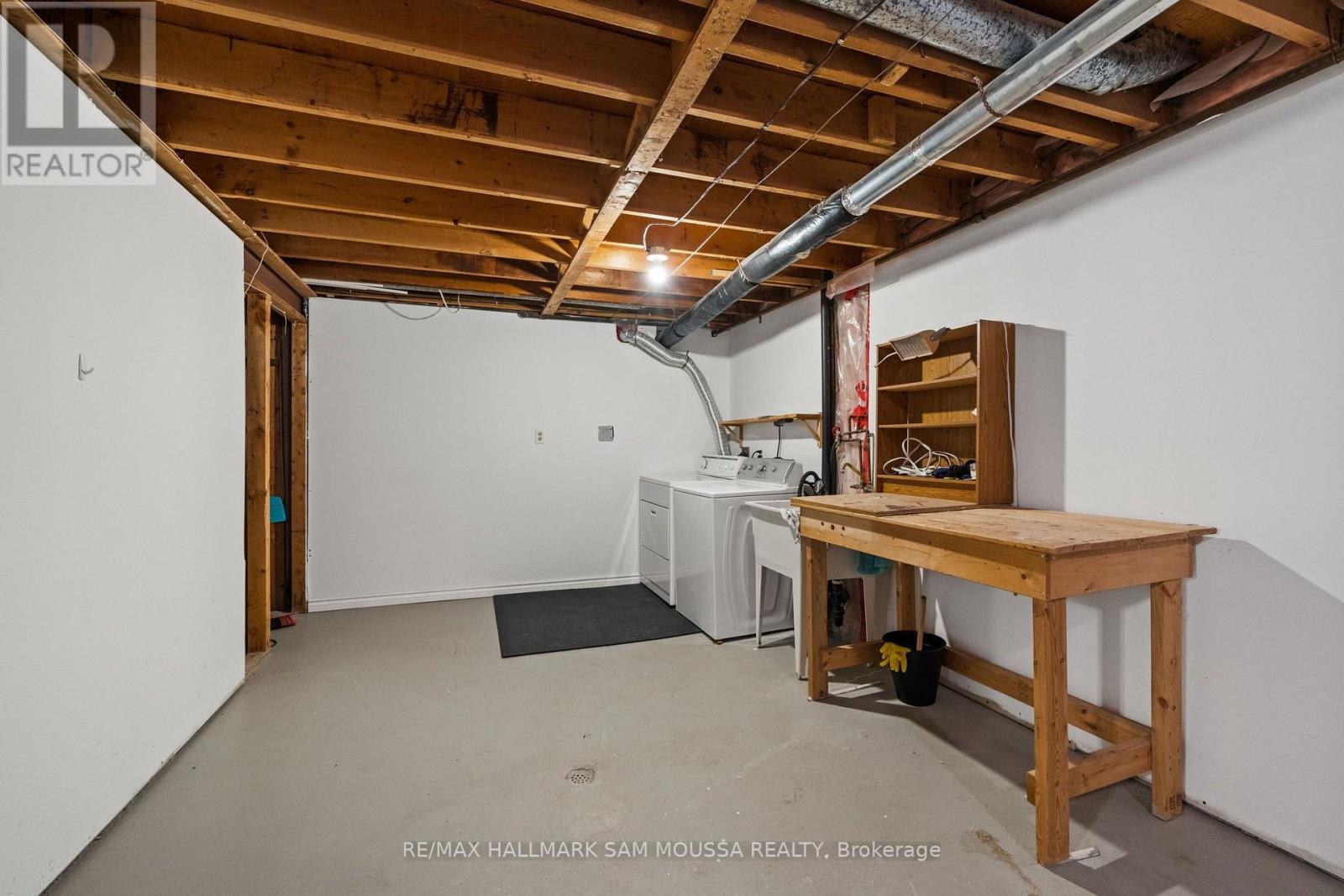 35 Ballantrae Way, Ottawa, Ontario  K2L 1N3 - Photo 31 - X13814210