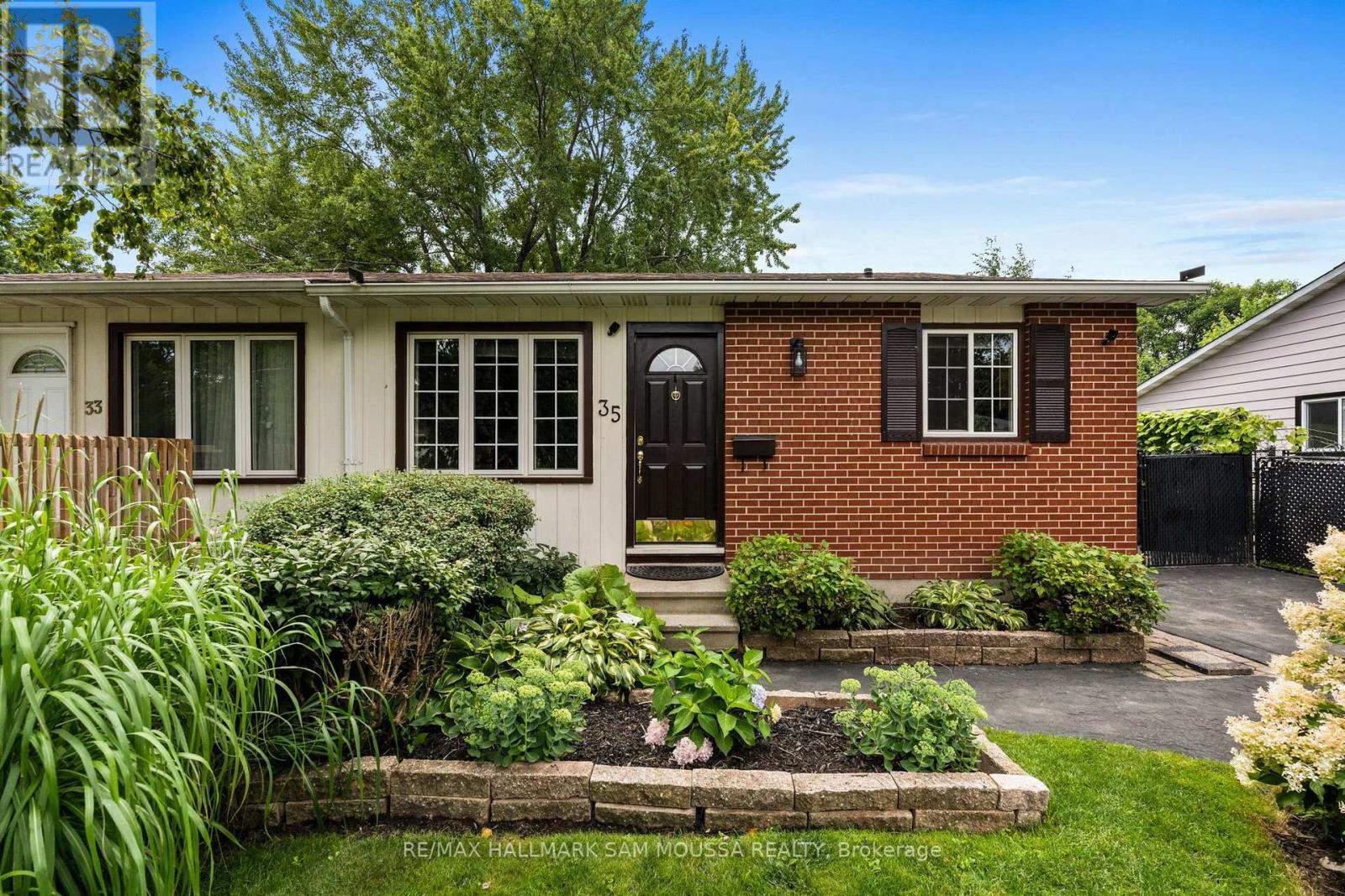 35 Ballantrae Way, Ottawa, Ontario  K2L 1N3 - Photo 4 - X13814210