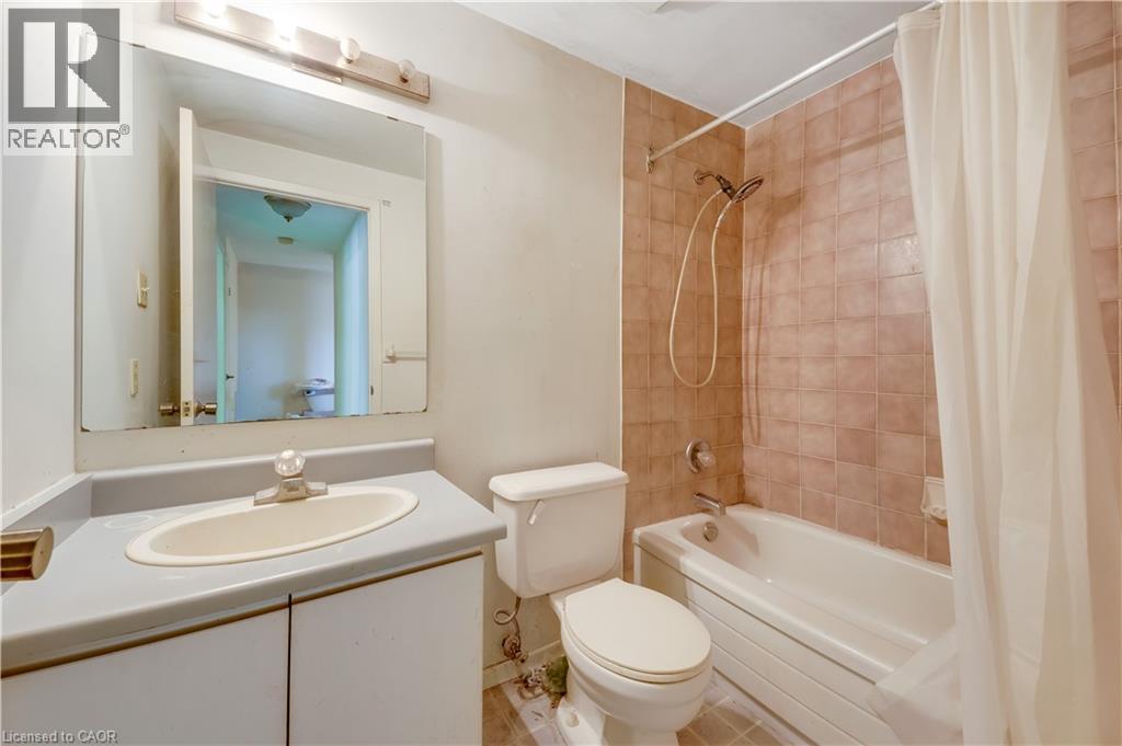 25 Valleyview Road Unit# 2, Kitchener, Ontario  N2E 1L5 - Photo 18 - 40860541