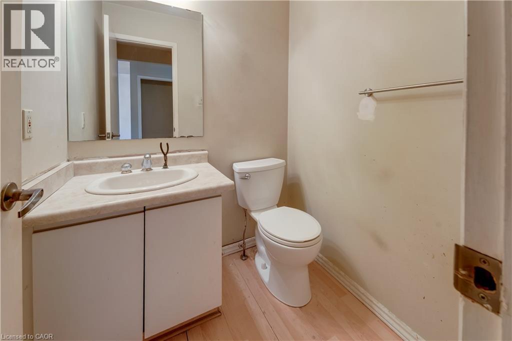 25 Valleyview Road Unit# 2, Kitchener, Ontario  N2E 1L5 - Photo 5 - 40860541