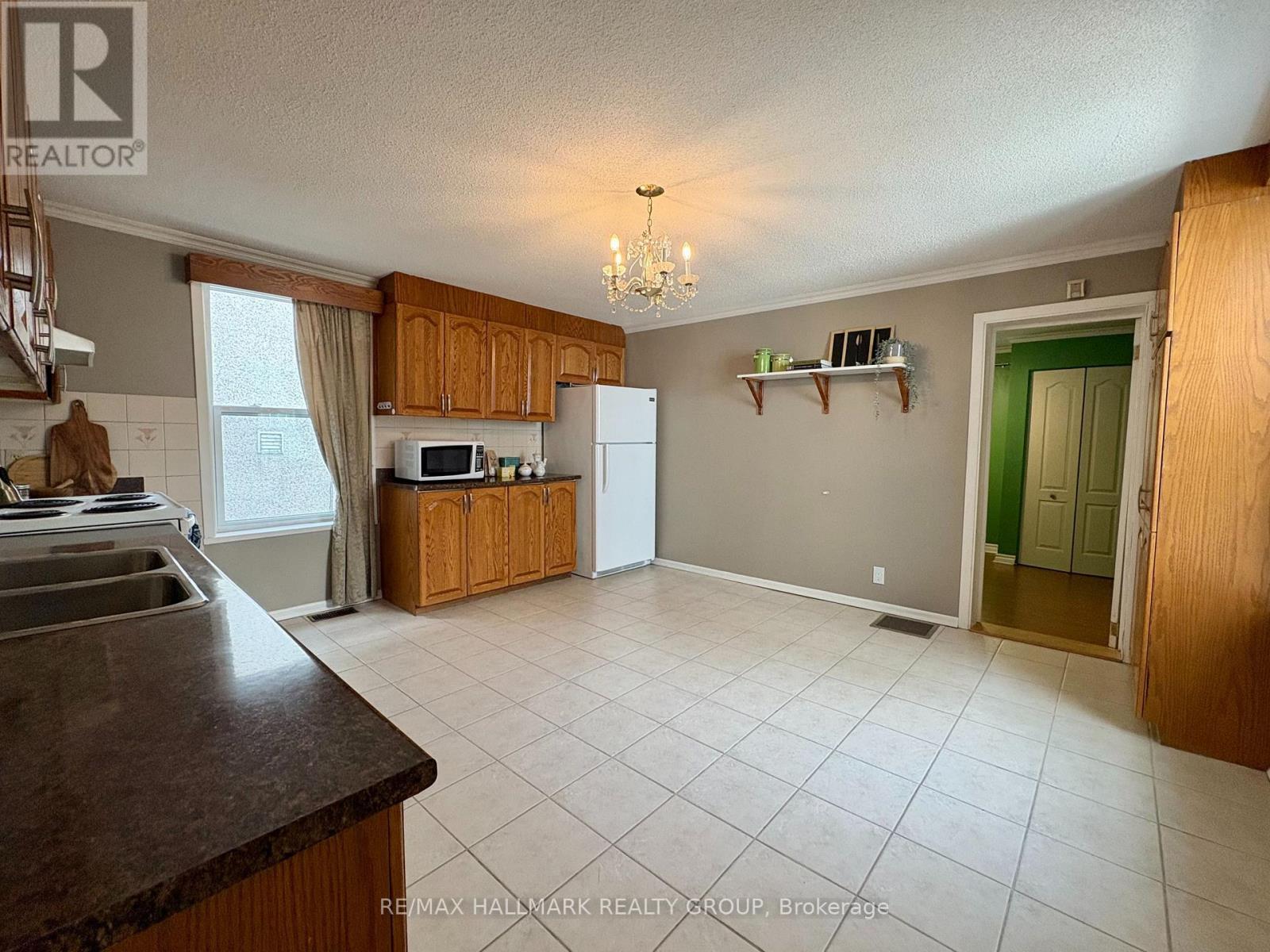 53 Louisa Street, Ottawa, Ontario  K1R 6Y7 - Photo 13 - X13814230