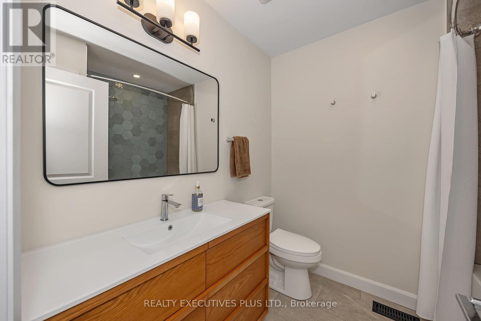 1533 Payette Drive, Ottawa, Ontario  K1E 1S8 - Photo 20 - X13814330