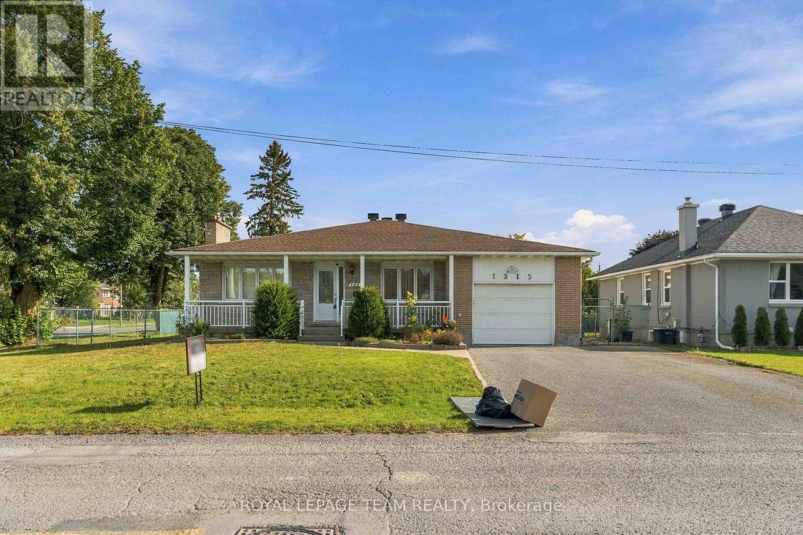 1515 Valmarie Avenue, Ottawa, Ontario  K2C 1V7 - Photo 1 - X13814454