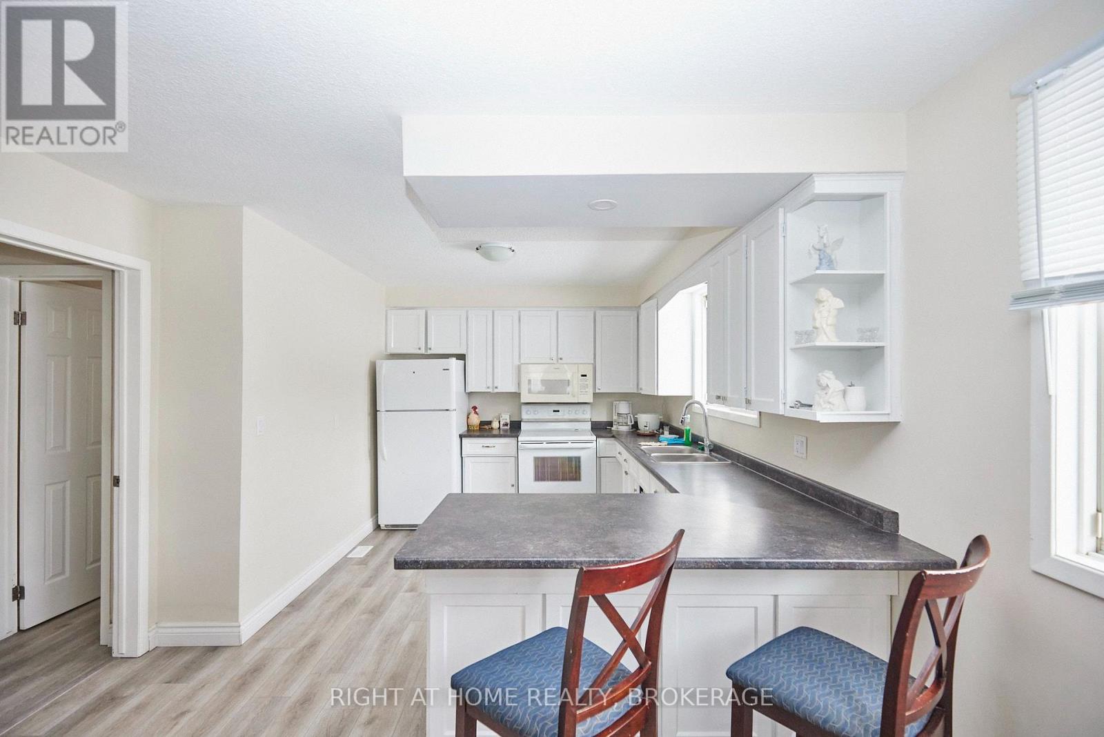 20 Augusta Avenue, St. Catharines (Facer), Ontario L2M 5R2 - Photo 17 - X13814146