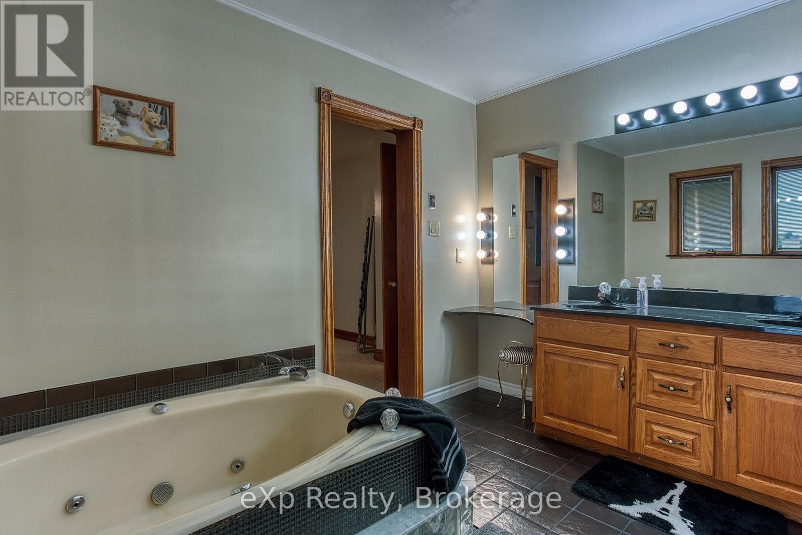 41564 Byers Street, Central Huron, Ontario  M0M 1L0 - Photo 21 - X13811966