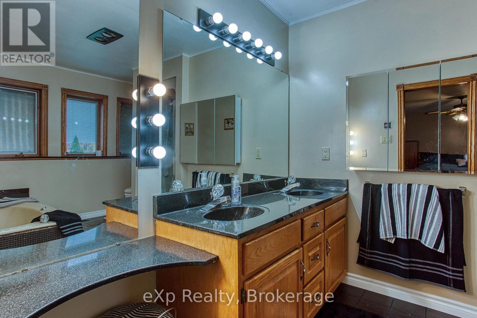 41564 Byers Street, Central Huron, Ontario  M0M 1L0 - Photo 22 - X13811966