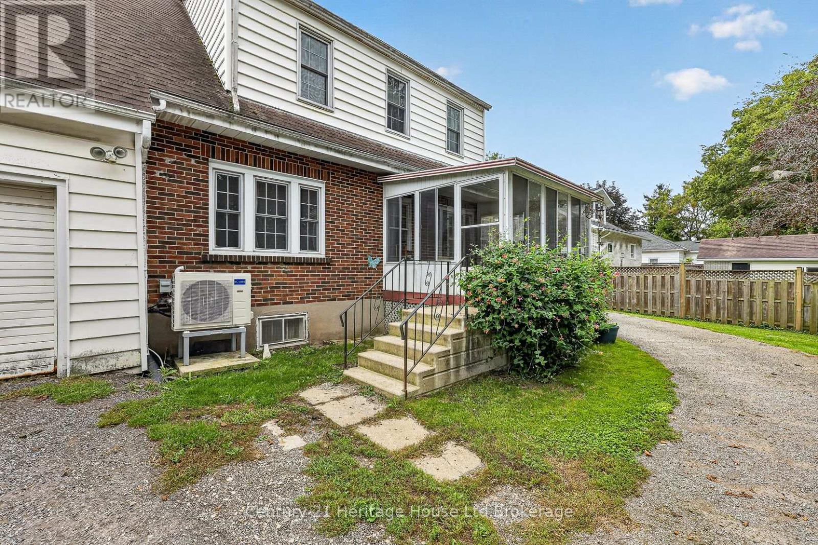 143 Charles Street E, Ingersoll, Ontario N5C 1J9 - Photo 37 - X13814386