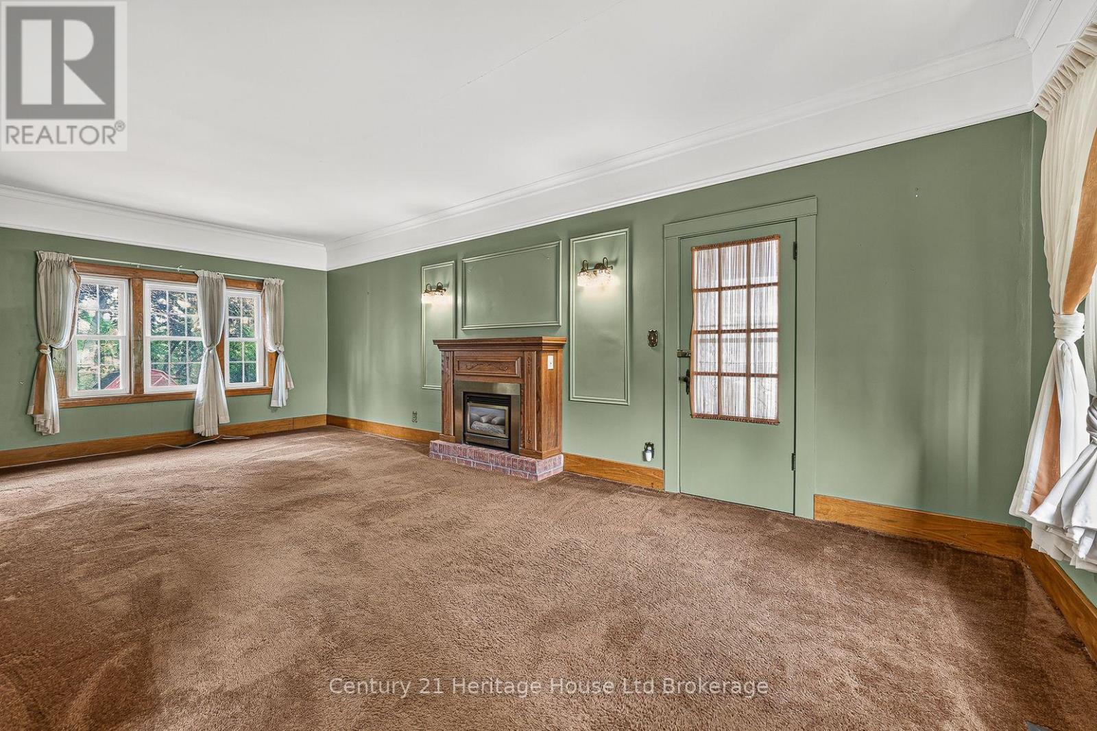 143 Charles Street E, Ingersoll, Ontario N5C 1J9 - Photo 6 - X13814386