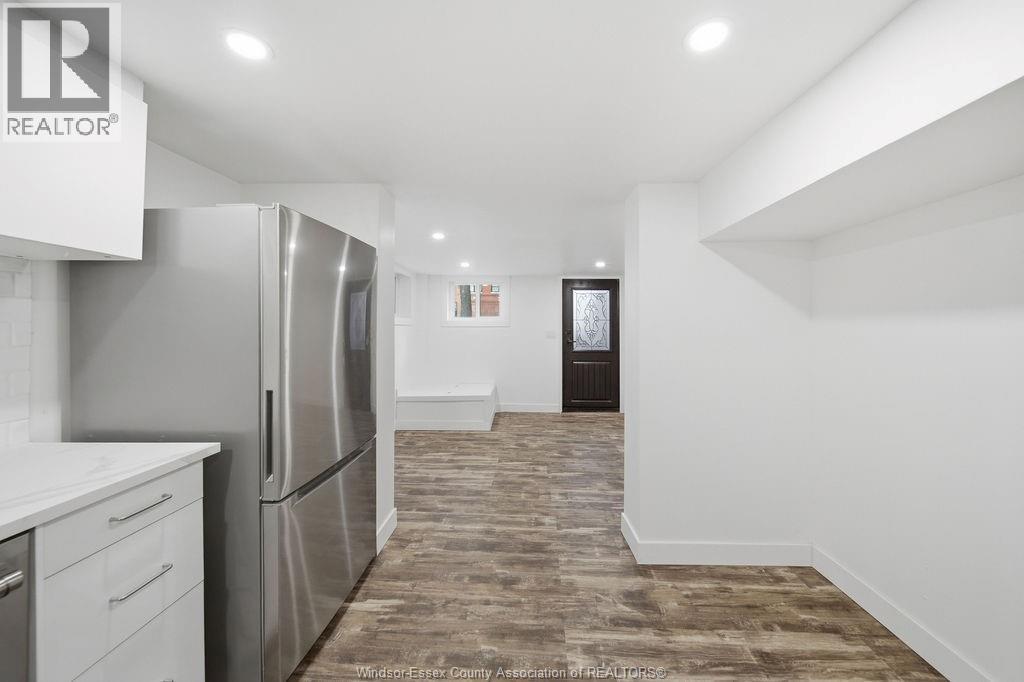990 Victoria Avenue Unit# 2, Windsor, Ontario  N9A 4N5 - Photo 11 - 26023280