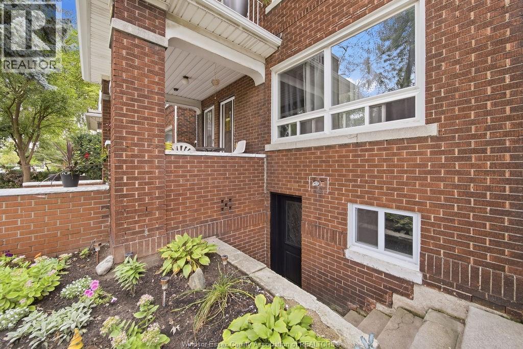 990 Victoria Avenue Unit# 2, Windsor, Ontario  N9A 4N5 - Photo 4 - 26023280