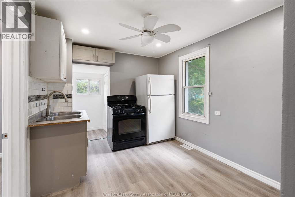 1016 Hickory Rd, Windsor, Ontario  N8Y 3S1 - Photo 10 - 26023129