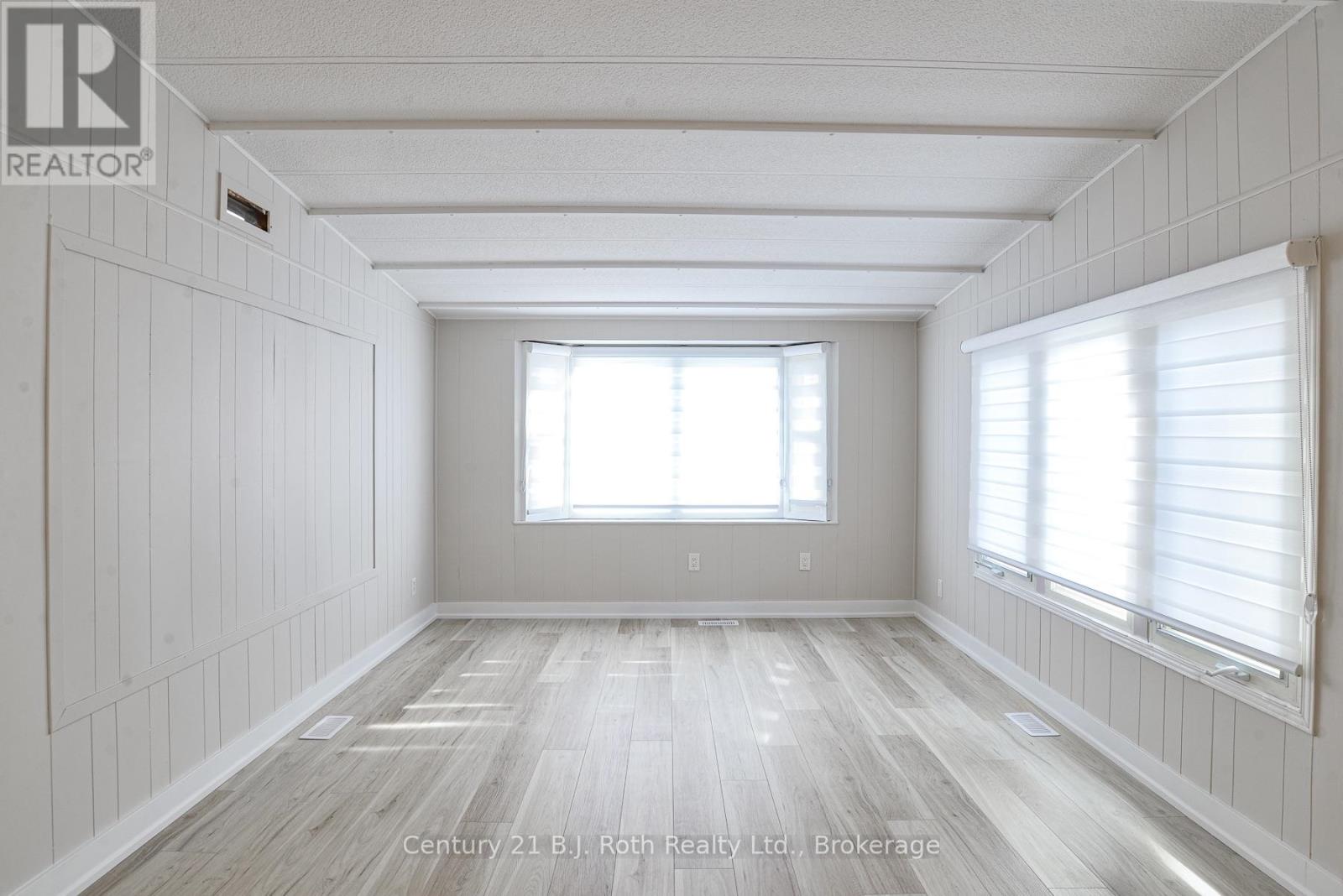33 - 580 West Street S, Orillia, Ontario  L3V 6L8 - Photo 4 - S13814274