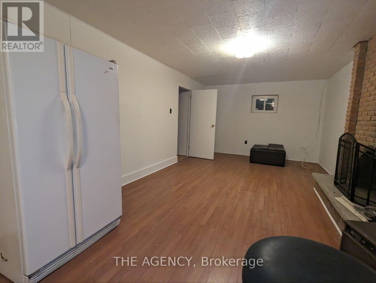 124 Van Horne Avenue, Toronto, Ontario  M2J 2T1 - Photo 2 - C13814306