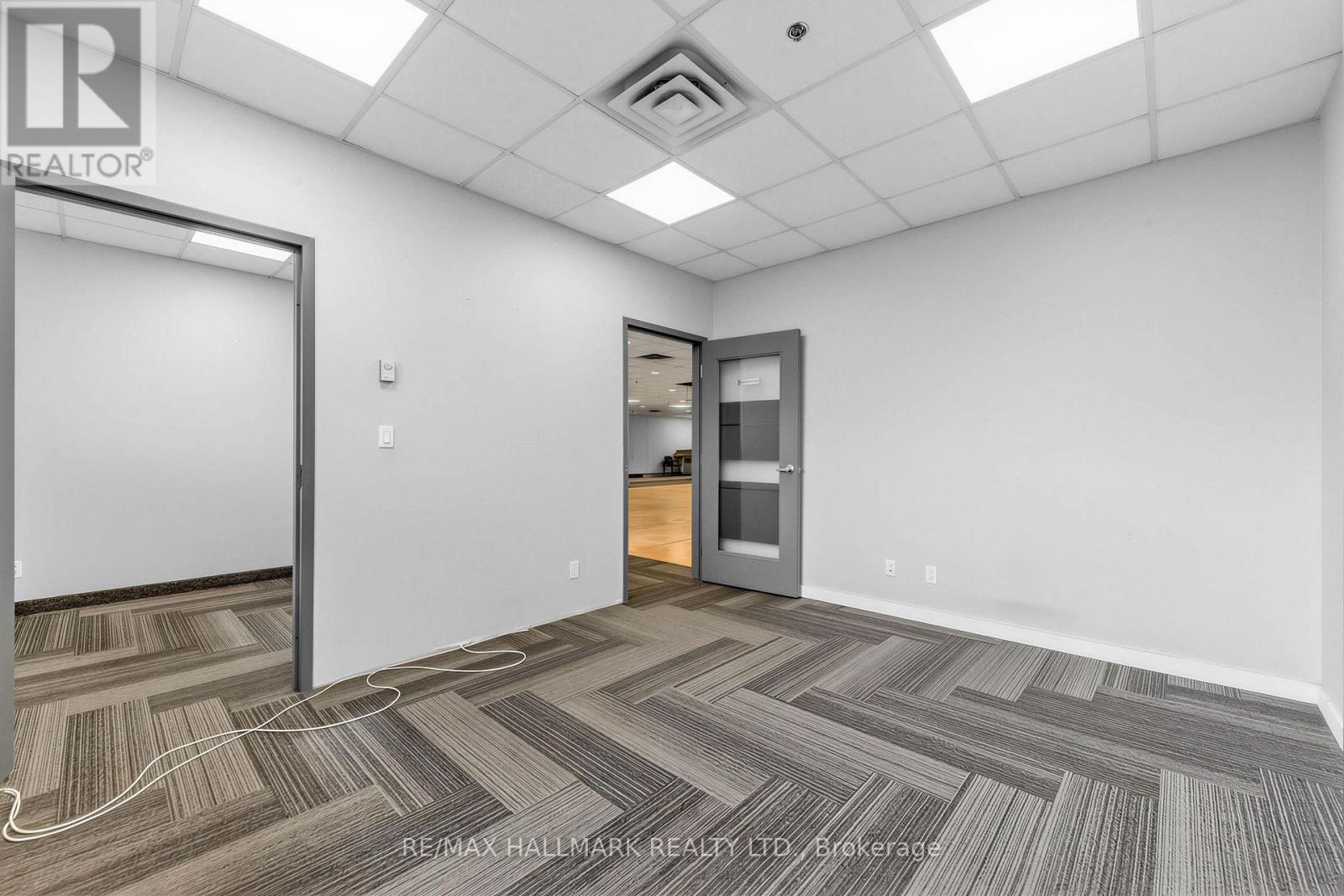 201 (Divisible) - 30 Kern Road, Toronto (Banbury-Don Mills), Ontario  M3B 1T1 - Photo 34 - C13814344