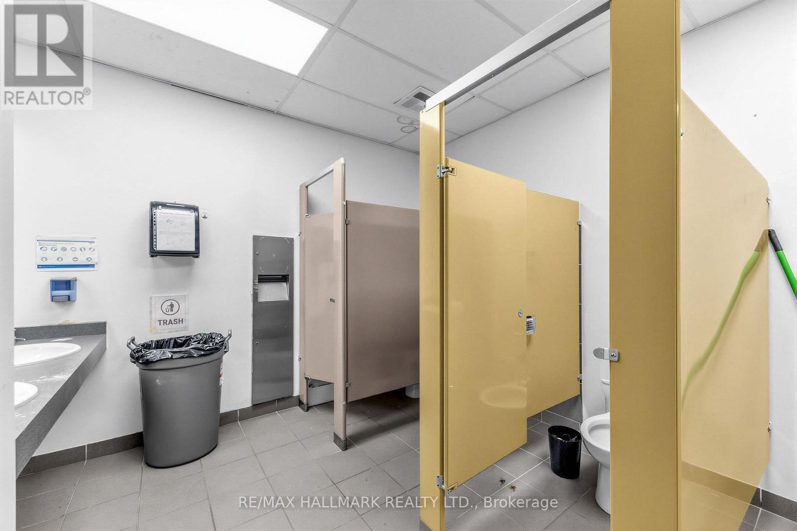 201 (Divisible) - 30 Kern Road, Toronto (Banbury-Don Mills), Ontario  M3B 1T1 - Photo 45 - C13814344
