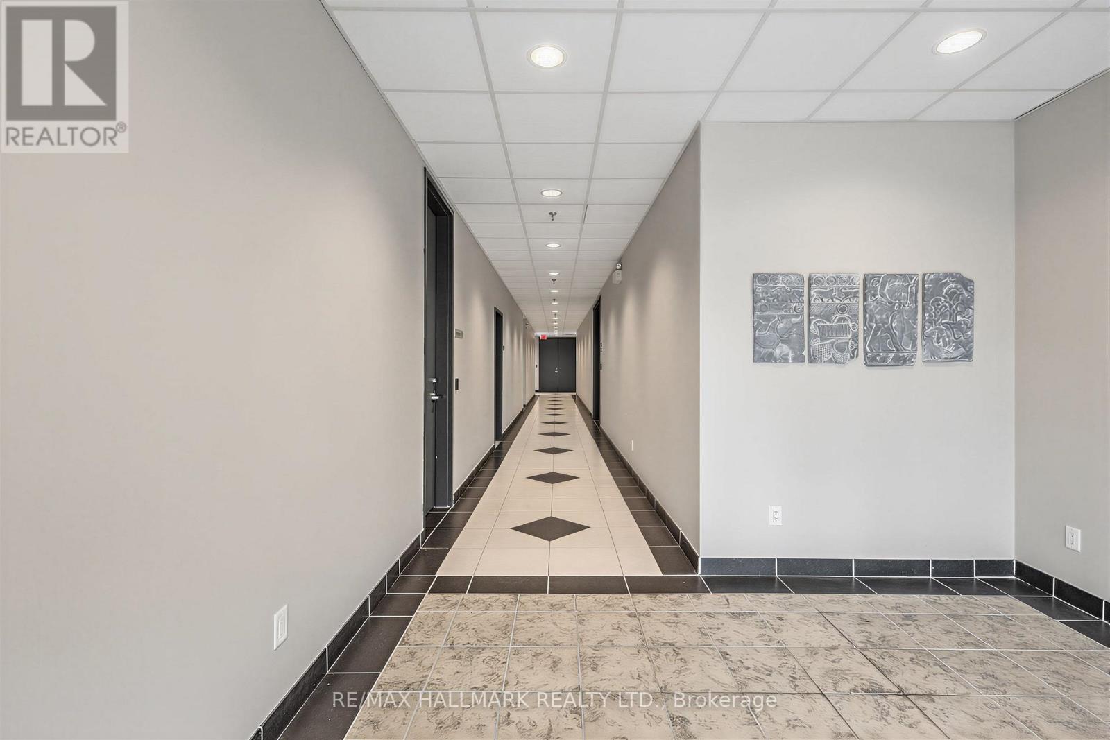 201 (Divisible) - 30 Kern Road, Toronto (Banbury-Don Mills), Ontario  M3B 1T1 - Photo 6 - C13814344