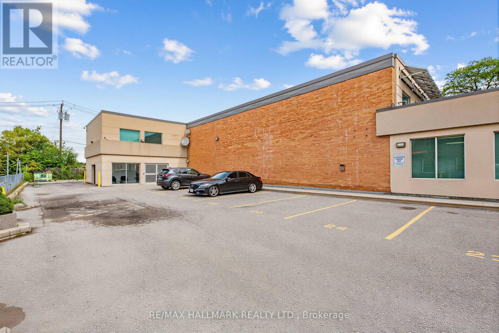 103 - 30 Kern Road, Toronto (Banbury-Don Mills), Ontario  M3B 1T1 - Photo 10 - C13814356