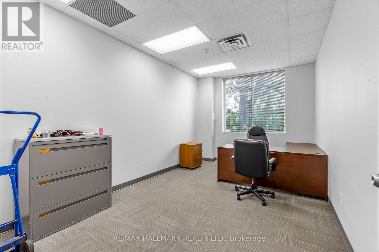 103 - 30 Kern Road, Toronto (Banbury-Don Mills), Ontario  M3B 1T1 - Photo 24 - C13814356