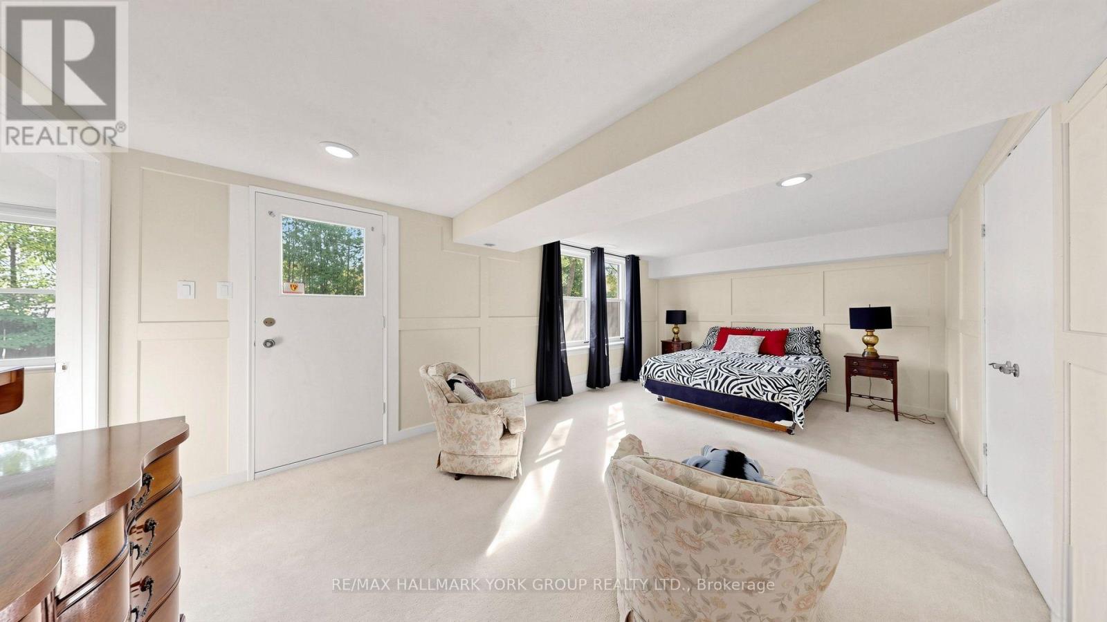 45 Pinnacle Road, Toronto (St. Andrew-Windfields), Ontario  M2L 2V6 - Photo 33 - C13814398