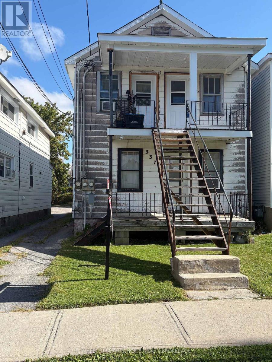 337 St Felix Street, Cornwall, Ontario  K6H 5A7 - Photo 1 - X13814428