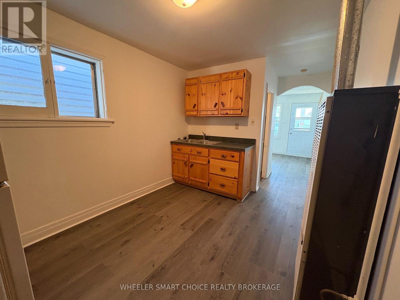 337 St Felix Street, Cornwall, Ontario  K6H 5A7 - Photo 5 - X13814428