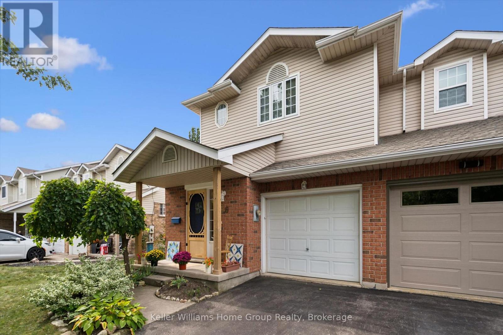 36 Patrick Boulevard, Centre Wellington, Ontario N0B 1S0 - Photo 3 - X13814442