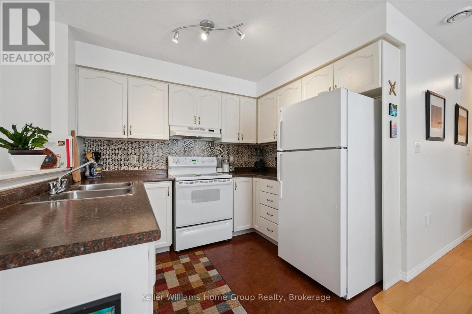 36 Patrick Boulevard, Centre Wellington, Ontario N0B 1S0 - Photo 9 - X13814442