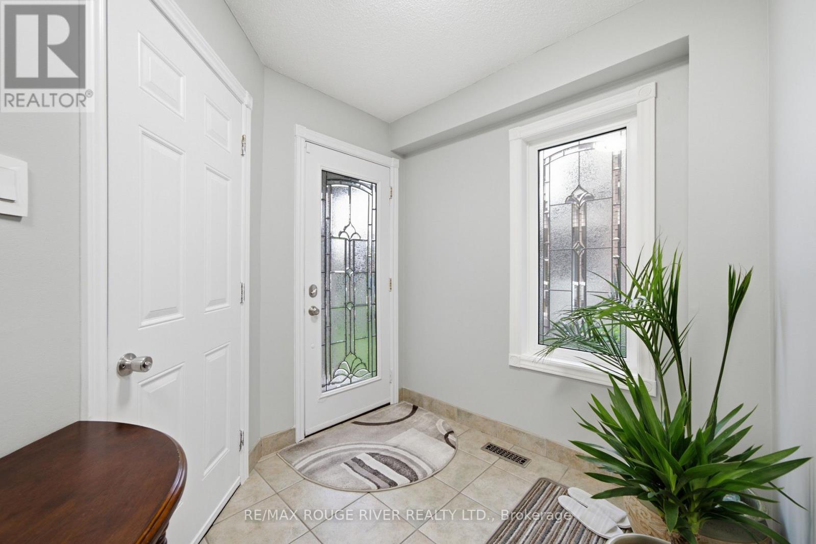 561 Cattail Court, Pickering, Ontario  L1V 6A2 - Photo 24 - E13814170