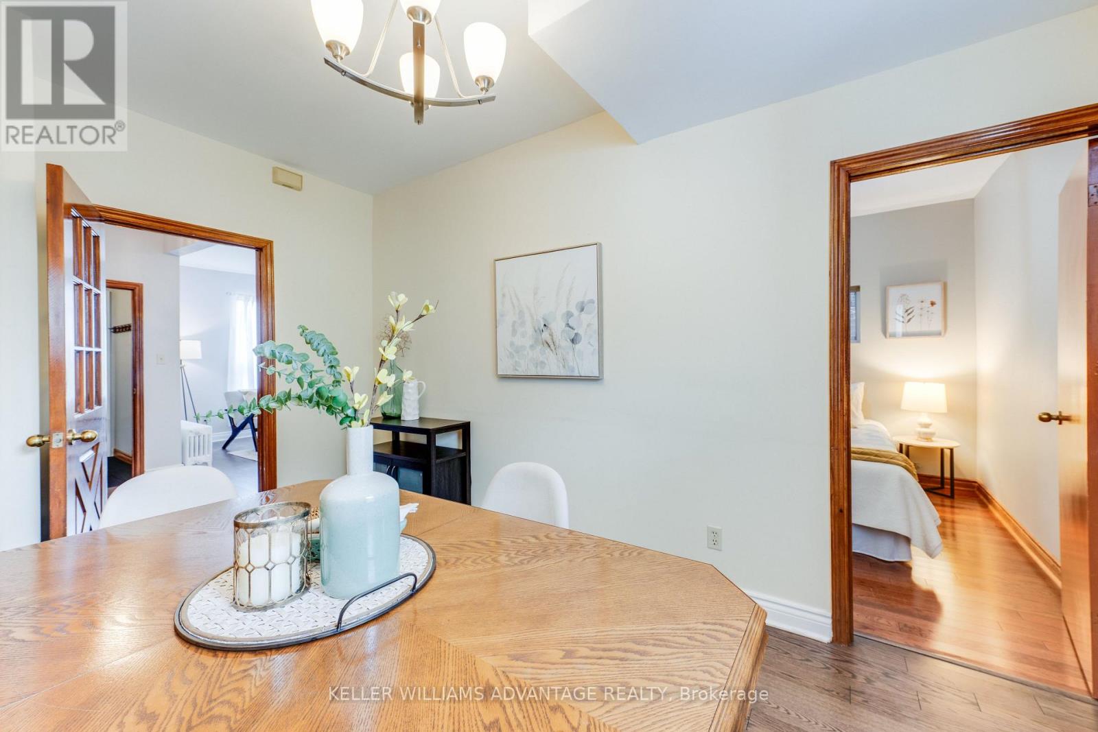 530 Carlaw Avenue, Toronto, Ontario  M4K 3J5 - Photo 11 - E13814380