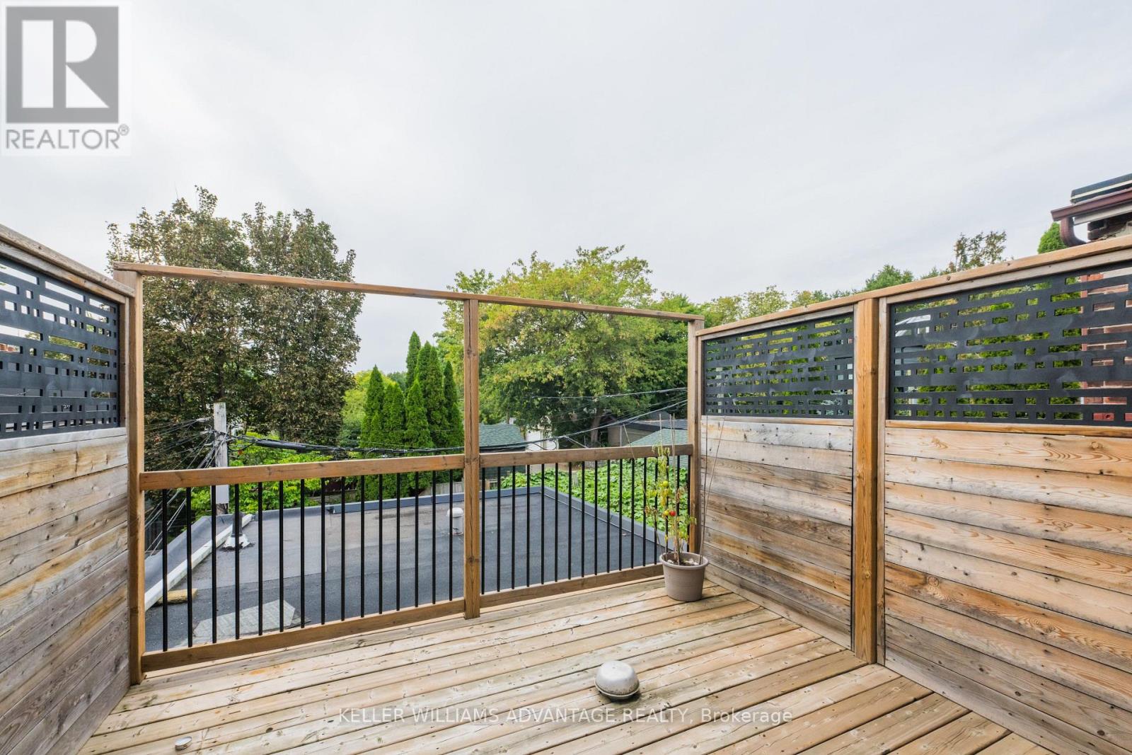530 Carlaw Avenue, Toronto, Ontario  M4K 3J5 - Photo 27 - E13814380